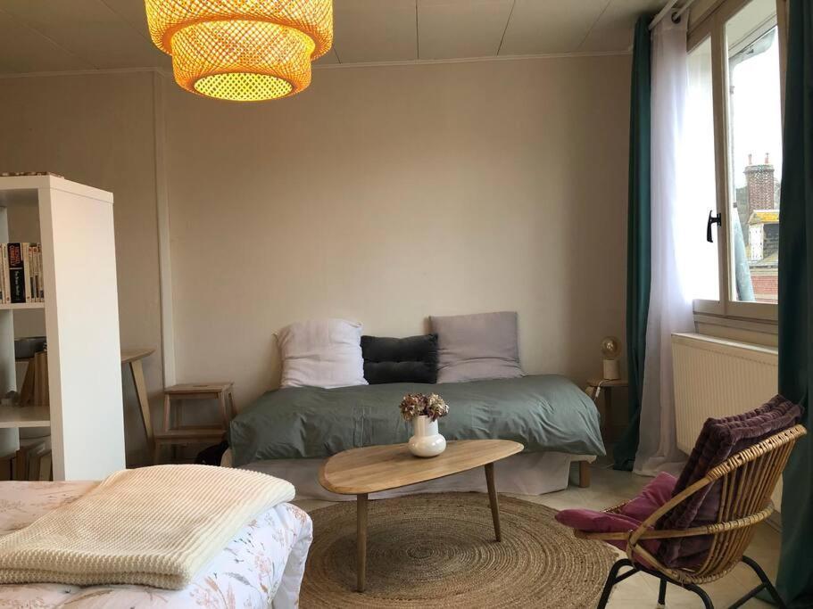 Grand Studio Avec Petite Vue Mer Мер-ле-Бен Екстериор снимка